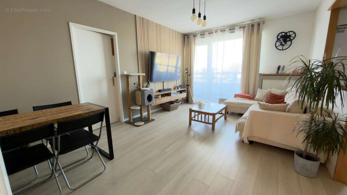 Appartement à NEUILLY-SUR-MARNE