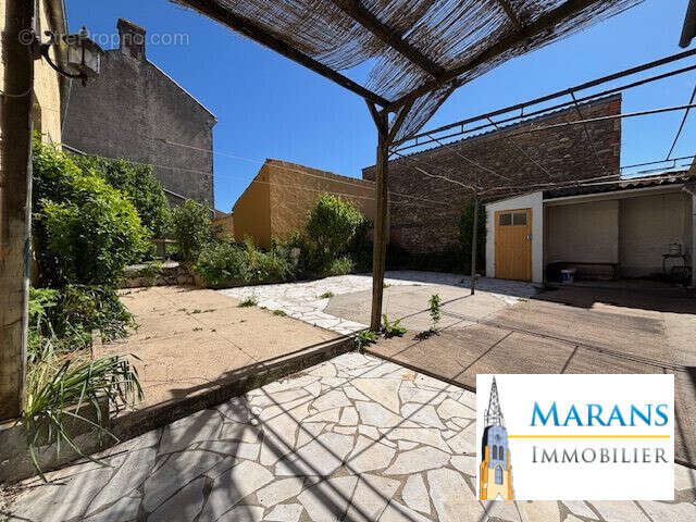 Maison à LE GUE-DE-VELLUIRE