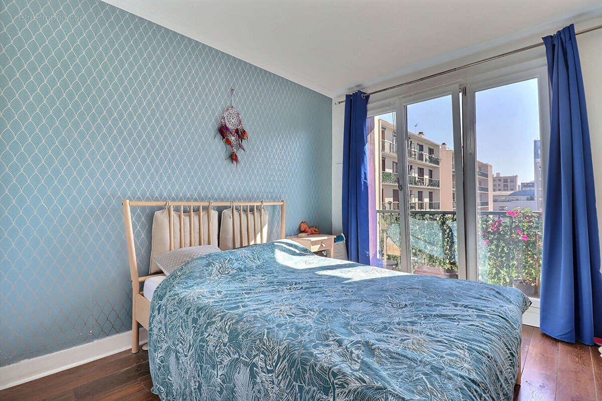 Appartement à COLOMBES