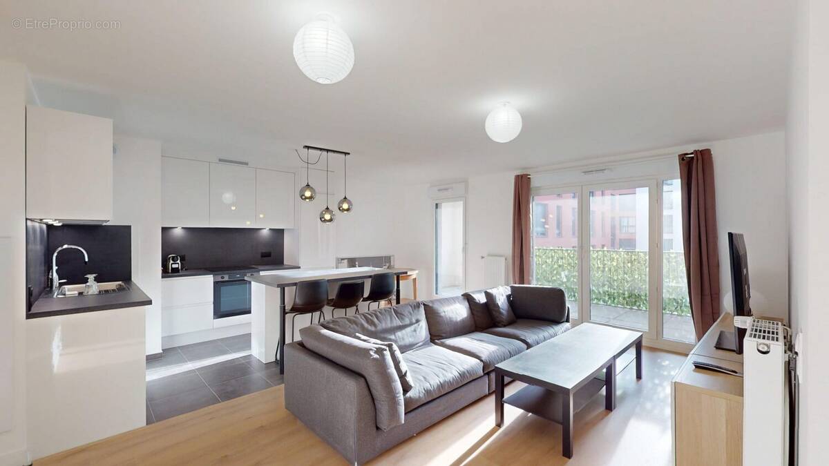 Appartement à PARIS-19E