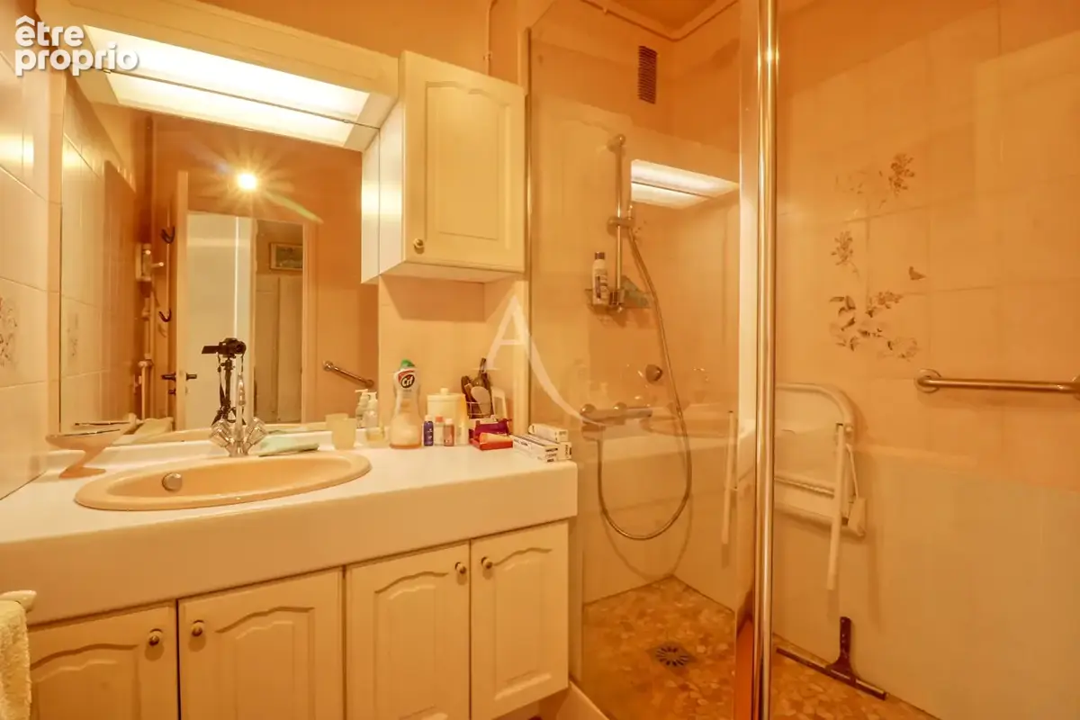 Appartement traversant 4 pièces 76 m² - Calme absolu au coeur d'une résidence familiale arborée - photo 14