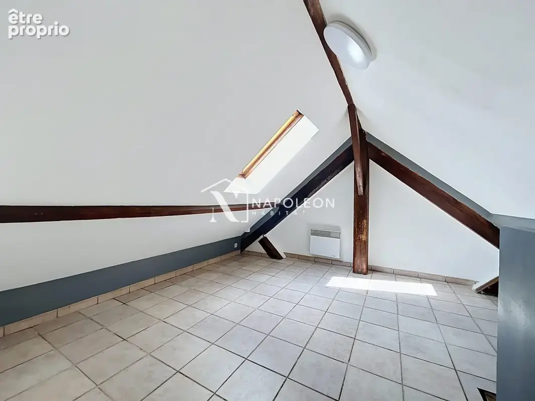 Appartement 23 m² à Famars  - photo 3