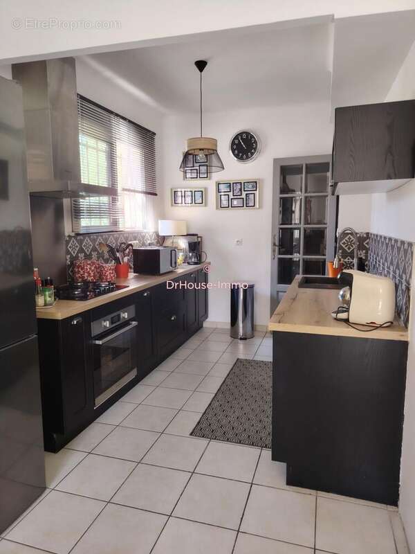 Maison à SAINT-CHRISTOL-LES-ALES