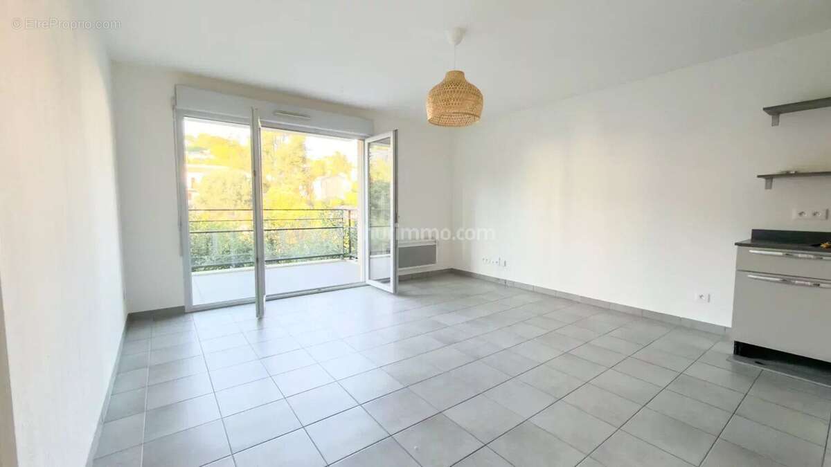 Appartement à CAGNES-SUR-MER