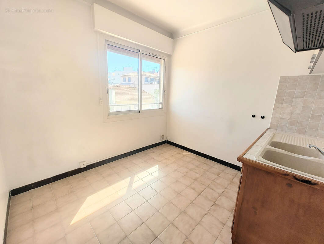 Appartement à FREJUS