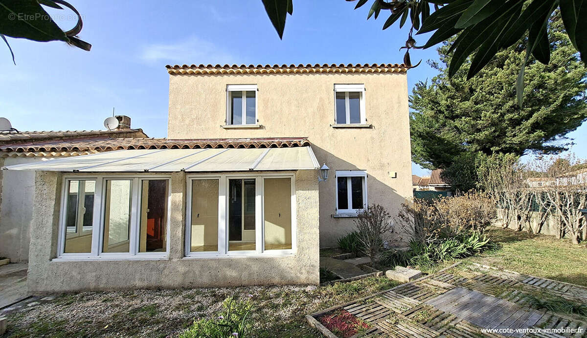 Maison à ROCHEFORT-DU-GARD