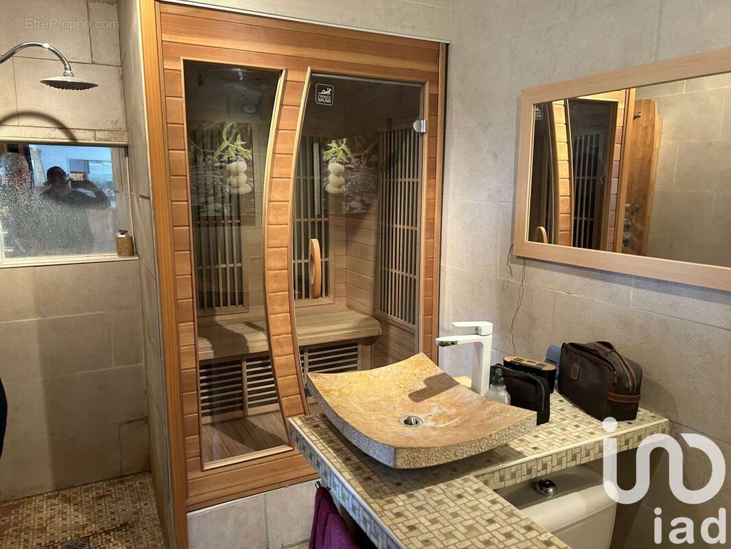 Photo 6 - Maison à SAINT-ESCOBILLE