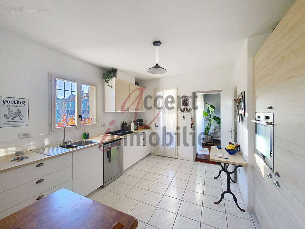 Maison à CHEVAL-BLANC