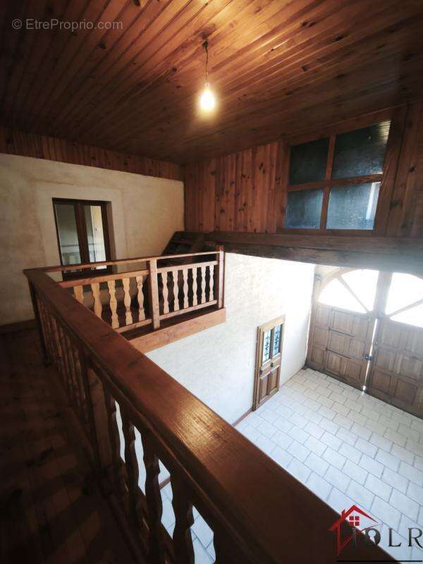 maison de type f6, 157 m2 sur un terrain de 533 m2 - photo 6