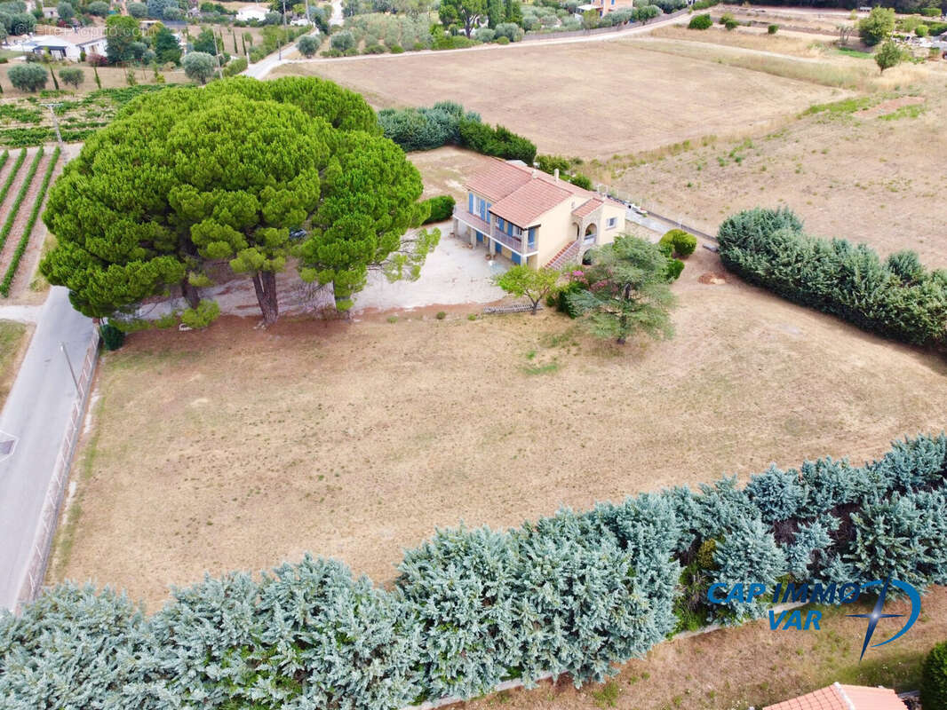 Maison 145 m² à Le Beausset  - photo 4