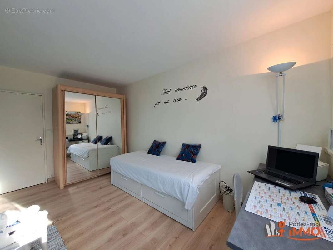 Appartement à SAINT-ETIENNE