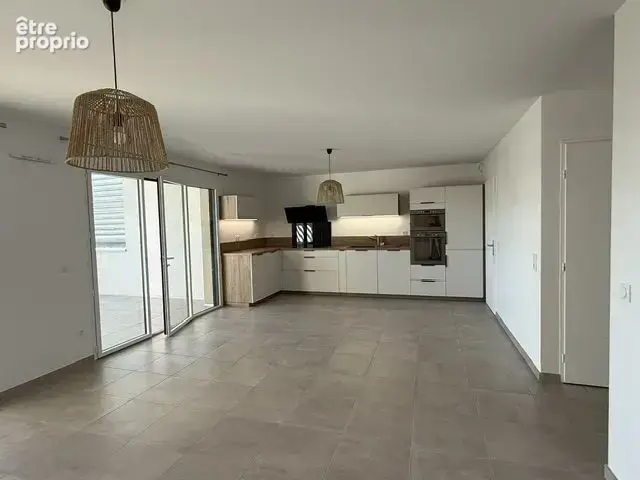 Appartement 3 pièces 73 m² à vendre à Bourg-Les-Valence (26500) - photo 3