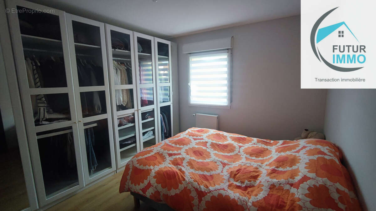 Appartement à SAINTE-SUZANNE