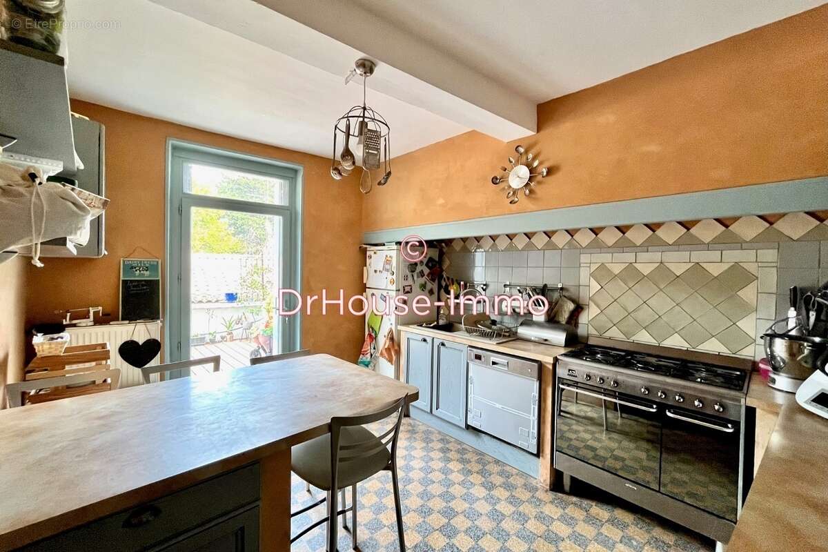 Maison à LEZIGNAN-CORBIERES