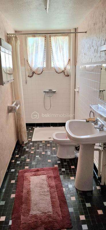 Maison à CHATEAU-RENAULT