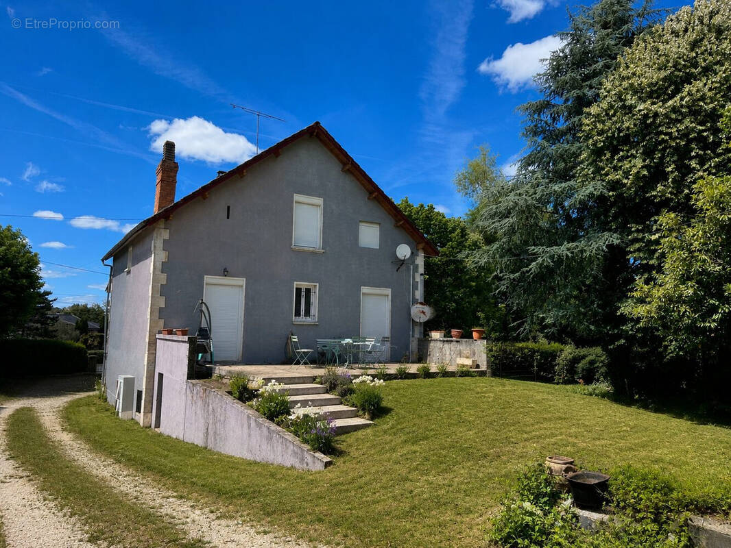 Maison à RAZAC-SUR-L'ISLE
