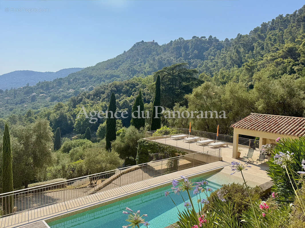 Sublime villa contemporaine avec une vue panoramique au grand calme - photo 21