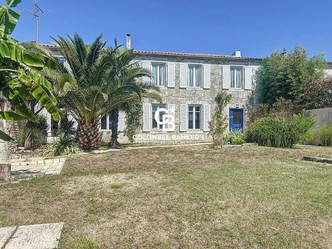 Maison de charme à quelques minutes de Châtelaillon-Plage - photo 17