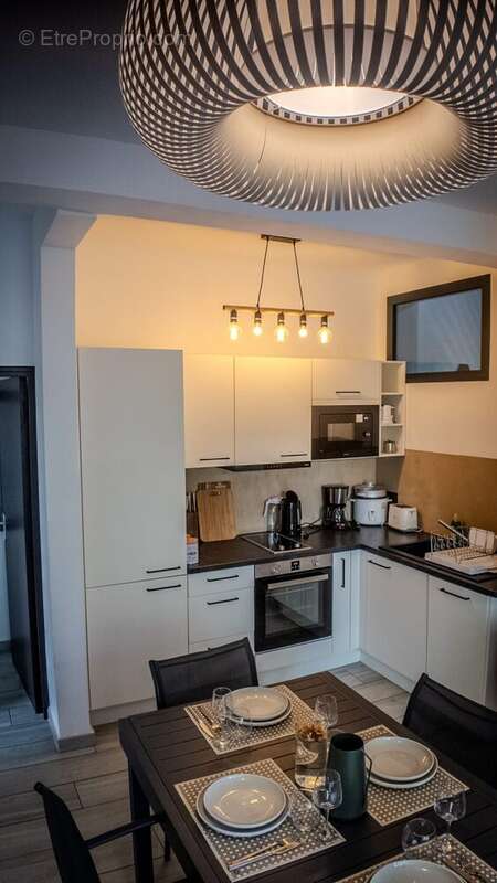 Appartement à L'ETANG-SALE