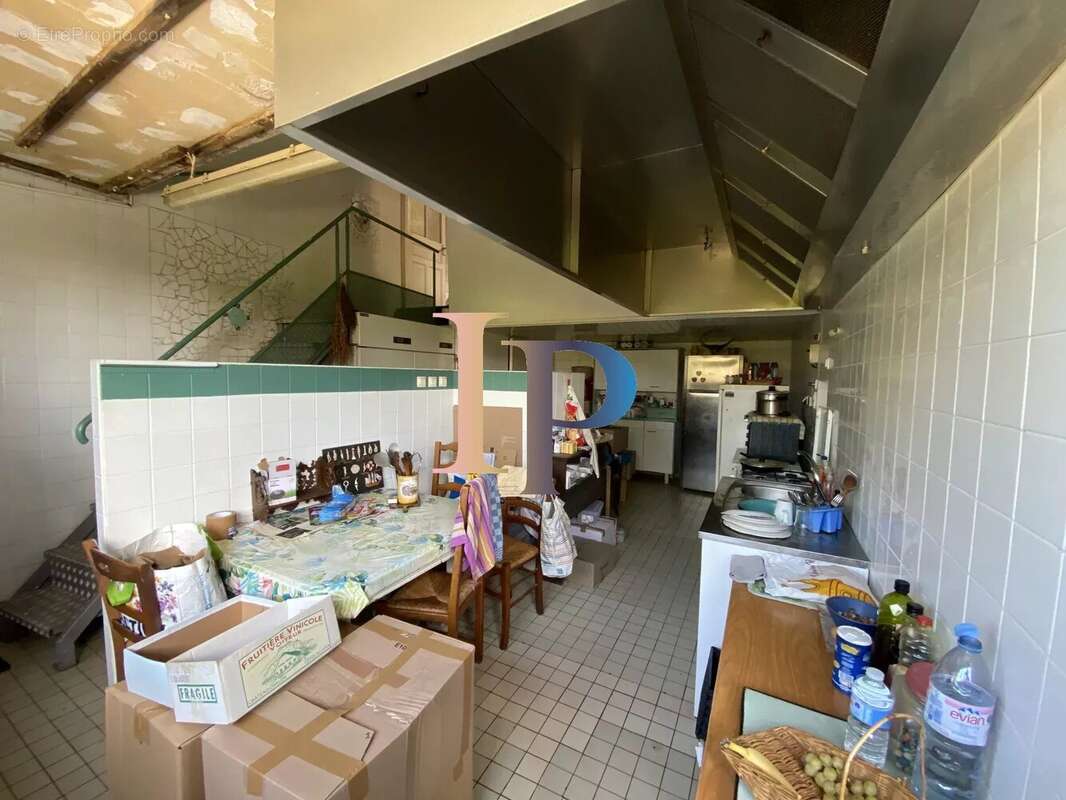 Maison à CHATEAUNEUF