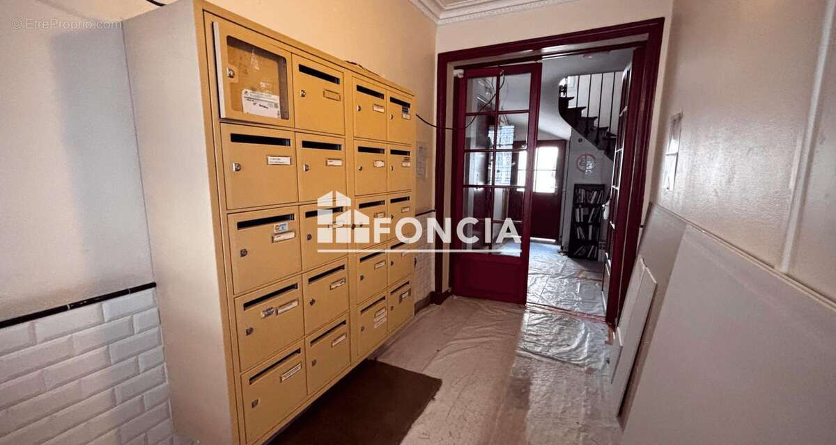 Appartement à PARIS-19E