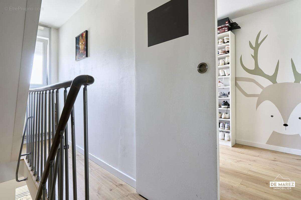 Exclusivite : maison 3 chambres - terrasses - jardin - proximite metro - photo 4