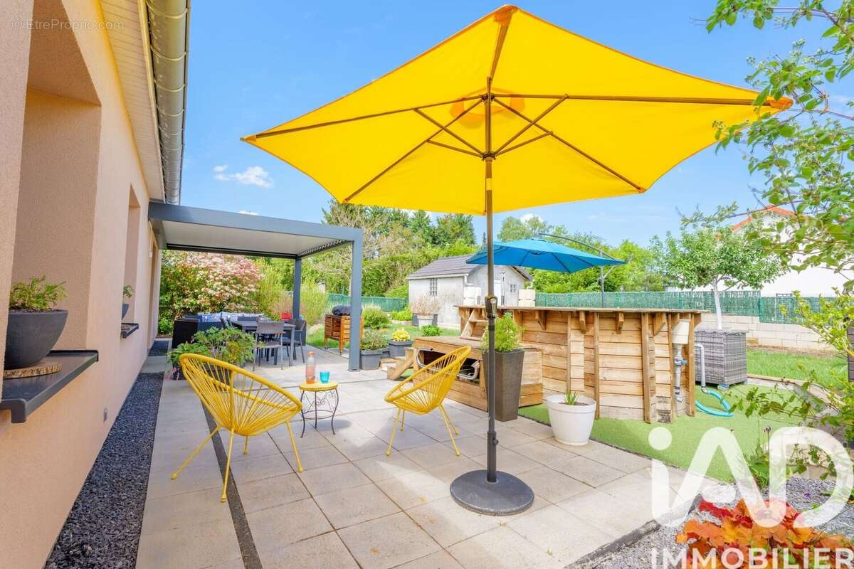 Maison 88 m² à Boulange  - photo 4