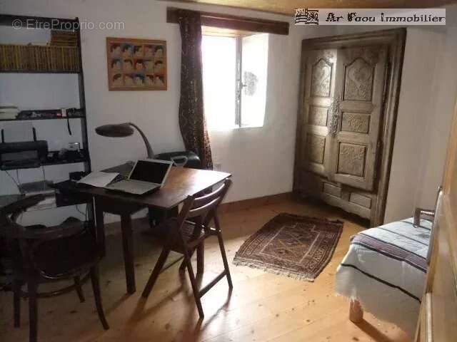 Maison à PONT-DE-BUIS-LES-QUIMERCH