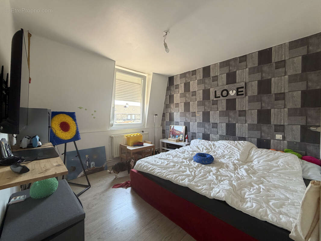 Maison de ville rénovée au coeur de petite Synthe - photo 10