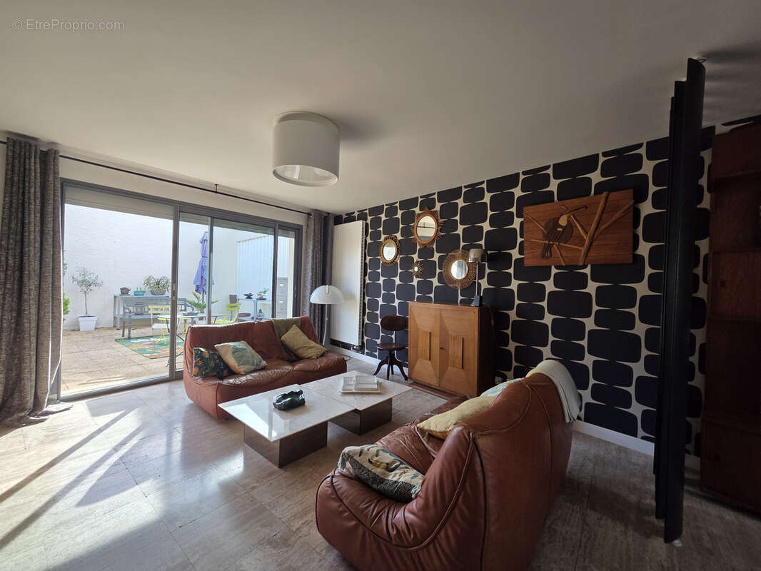 Maison à MIRAMONT-DE-GUYENNE