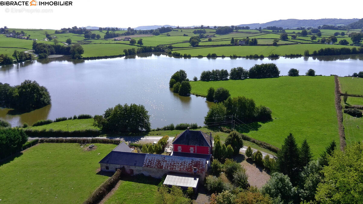 Maison à SAINT-DIDIER-SUR-ARROUX