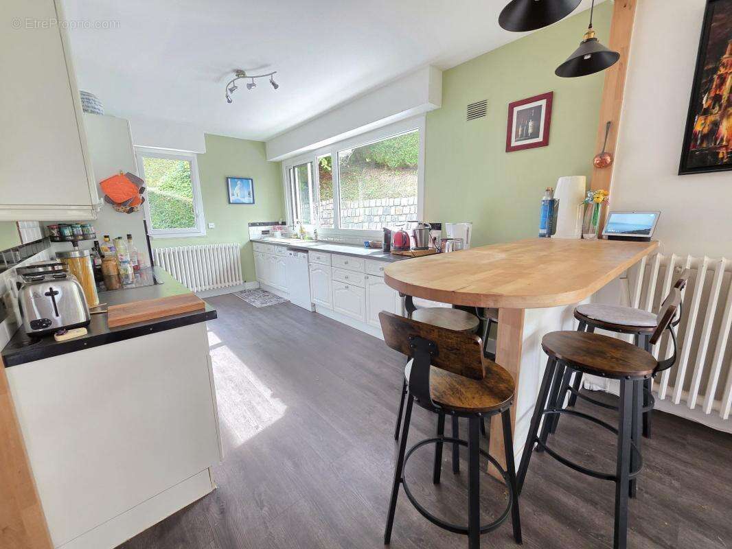 Maison à BOIS-GUILLAUME