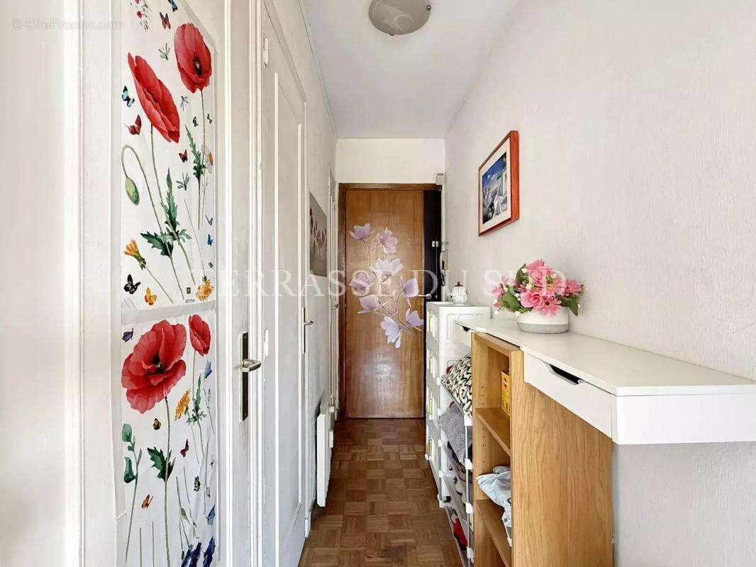 Appartement à MARSEILLE-6E