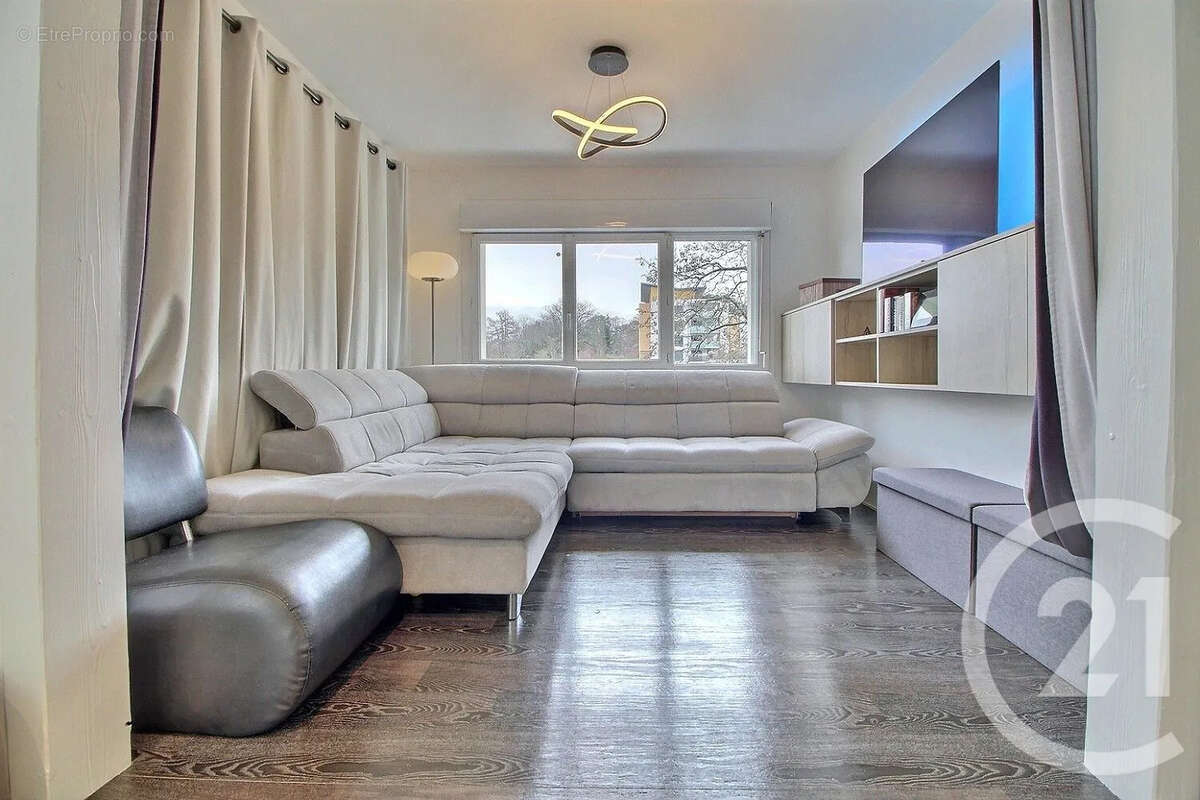 Appartement à EVIAN-LES-BAINS