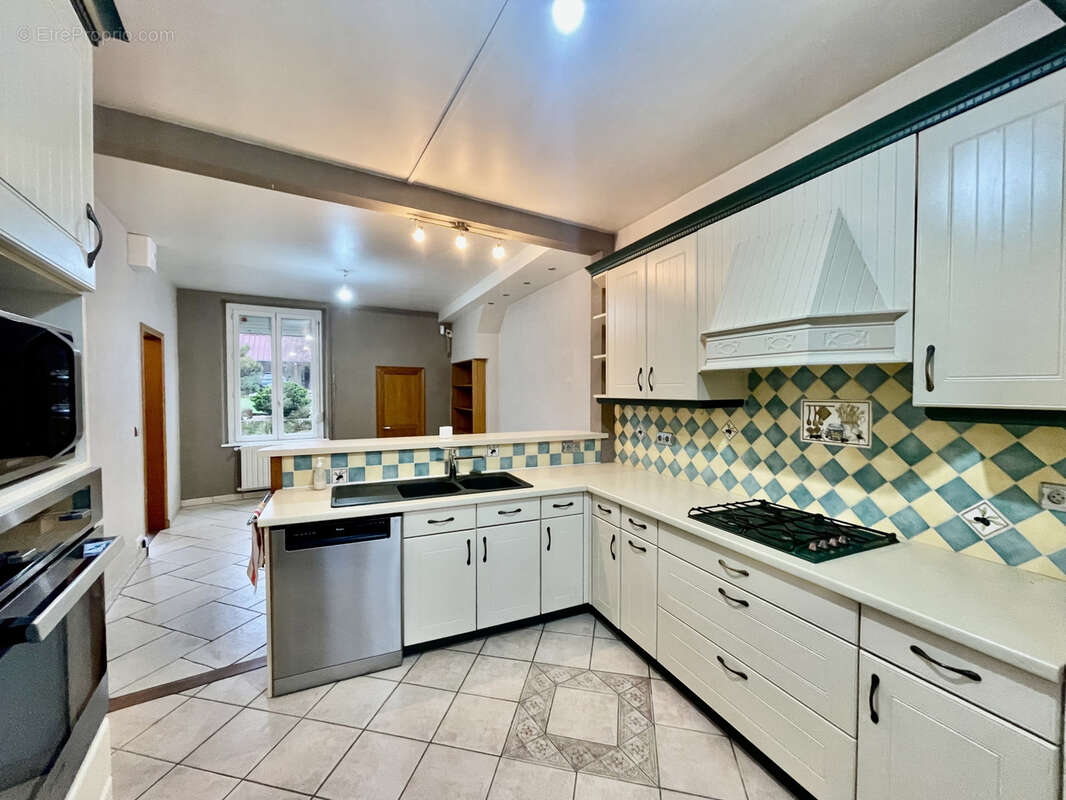 Maison à NEUILLY-EN-THELLE