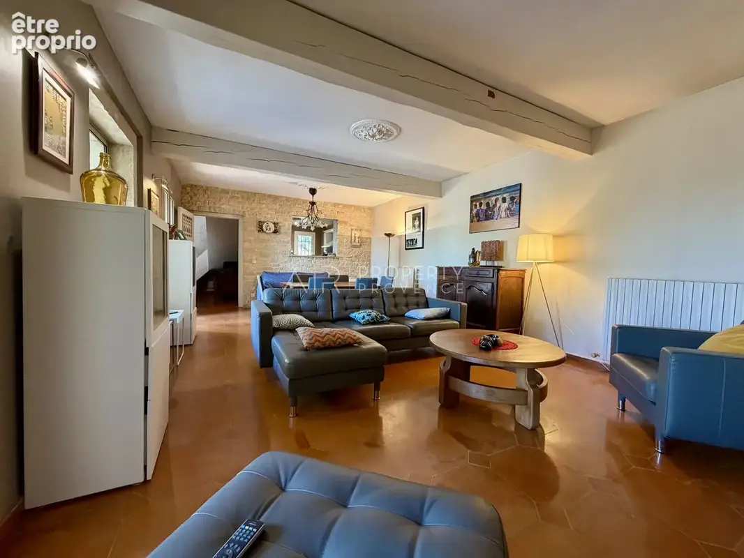 Maison 105 m² à Puyvert  - photo 4