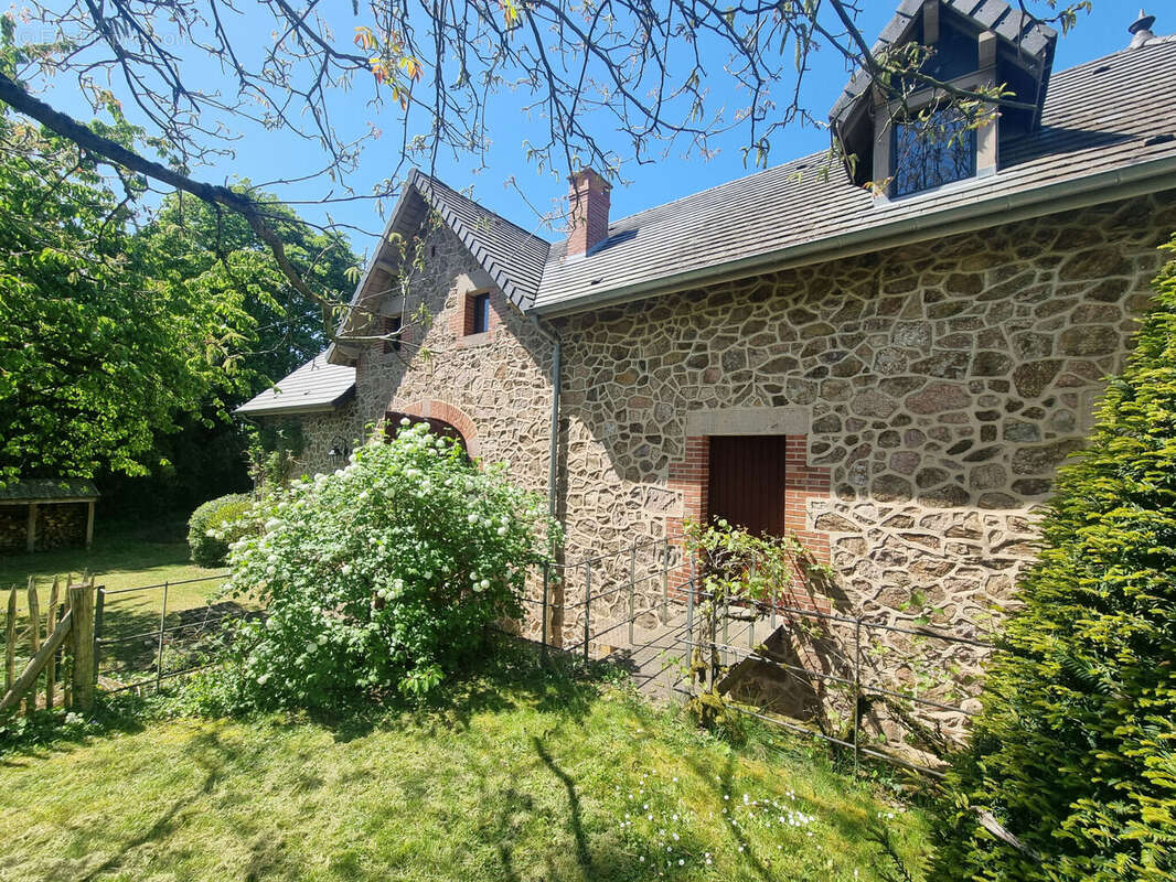 Photo 8 - Maison à ISSY-L'EVEQUE
