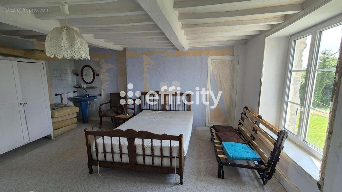 Maison à LE MOLAY-LITTRY