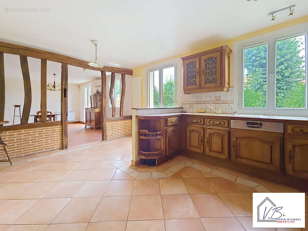 Maison à LA FRENAYE