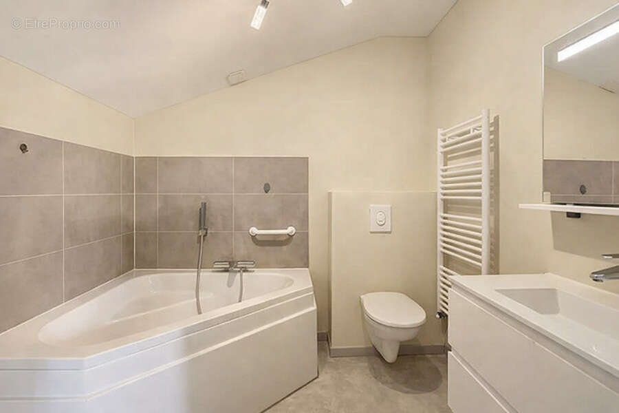 Maison à HEILLECOURT