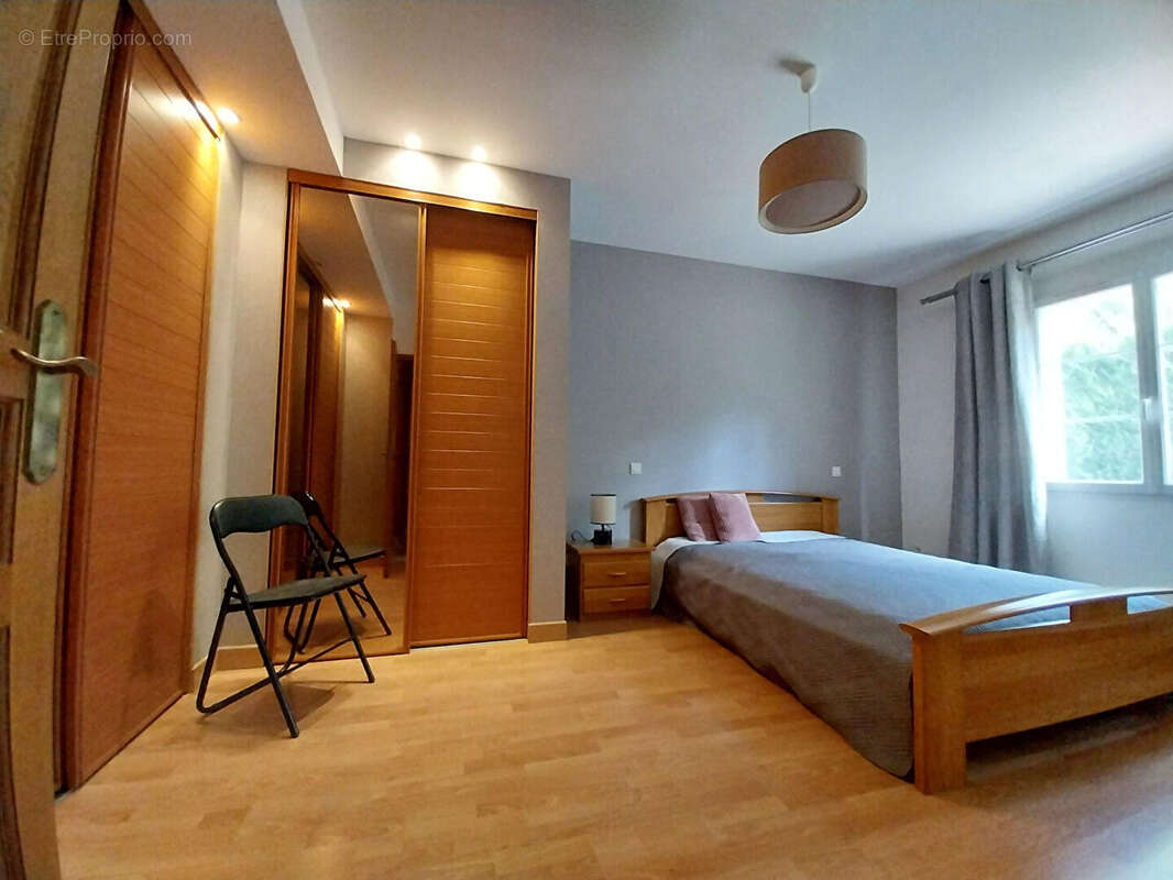 Maison 188m² à fontaine-le-comte - photo 6