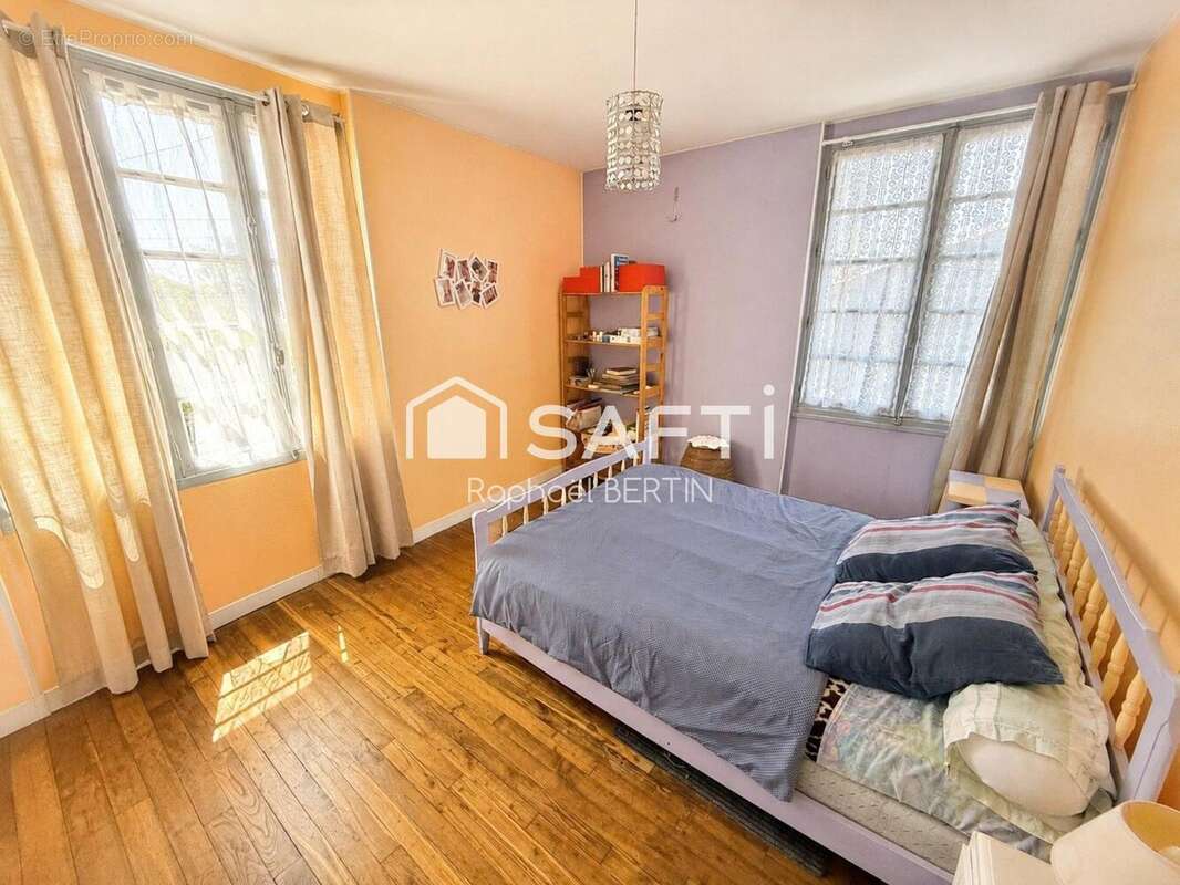 Photo 4