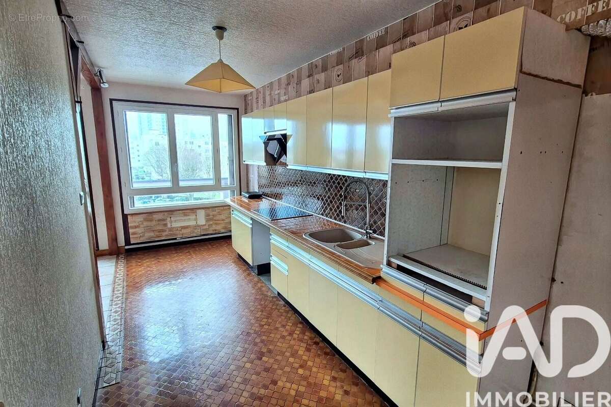 Photo 8 - Appartement à NOISY-LE-SEC