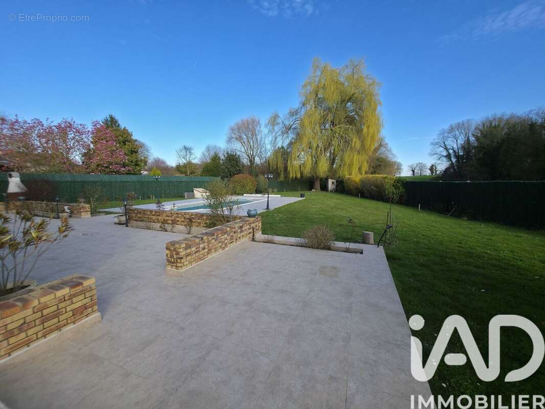 Photo 3 - Maison à SAINT-FARGEAU-PONTHIERRY