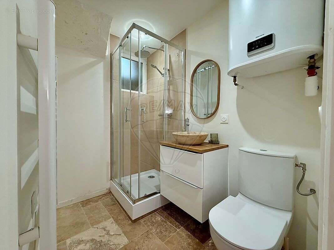 Appartement à VILLENEUVE-LOUBET