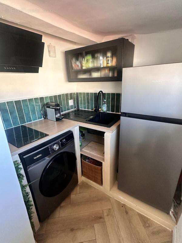 Appartement à MARSEILLE-1E