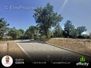 Terrain à LES HAIES