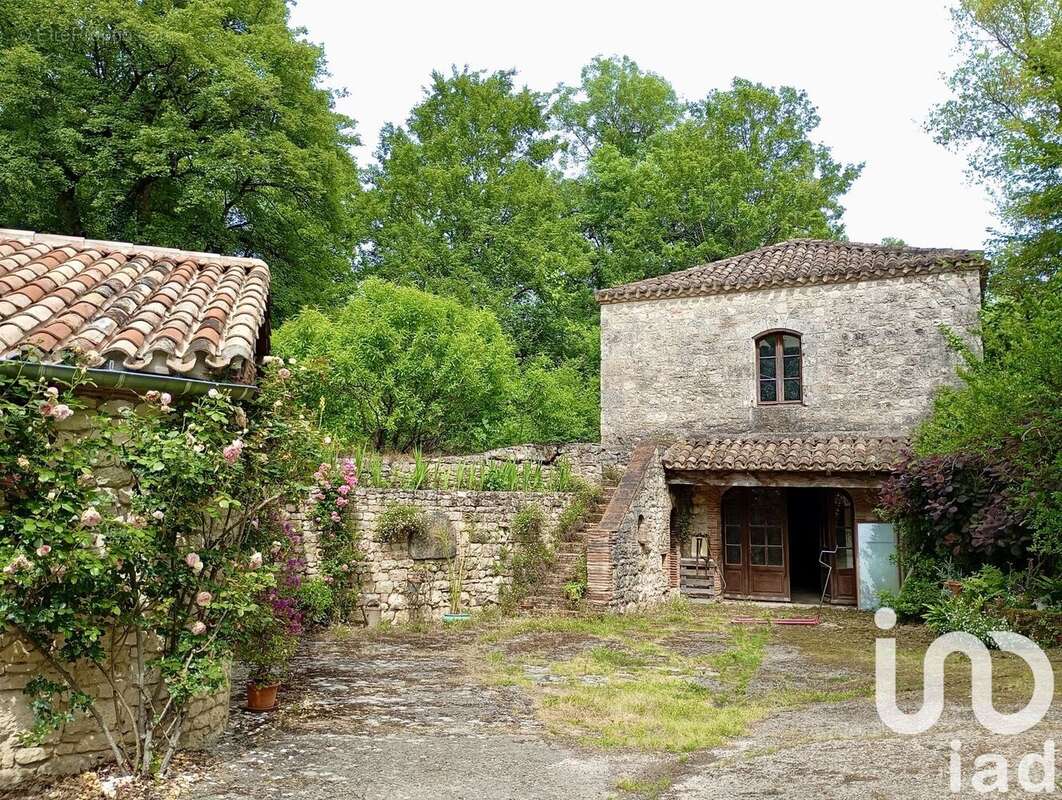 Photo 3 - Maison à SAINT-BEAUZEIL