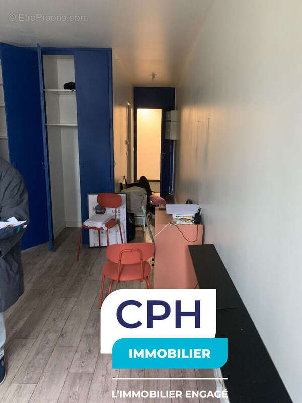 Appartement à COURBEVOIE