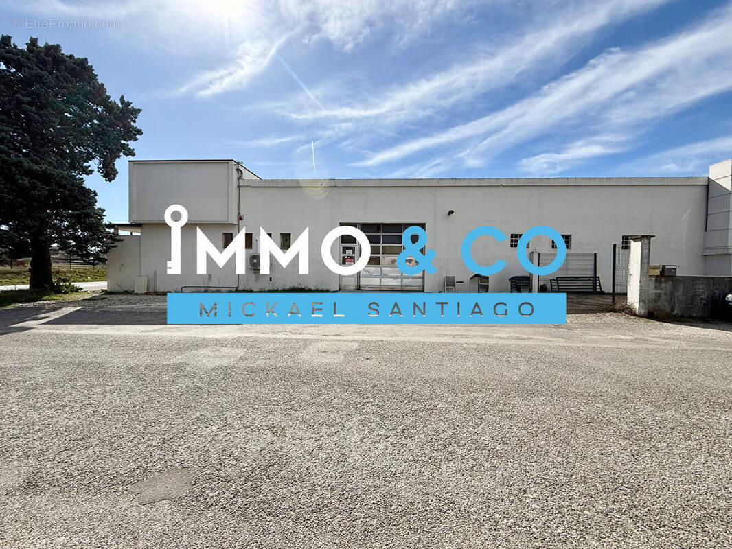 Commerce à PORTES-LES-VALENCE